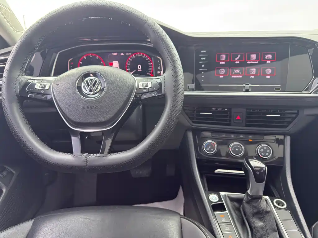 Volkswagen Sagitar — миниатюра 9