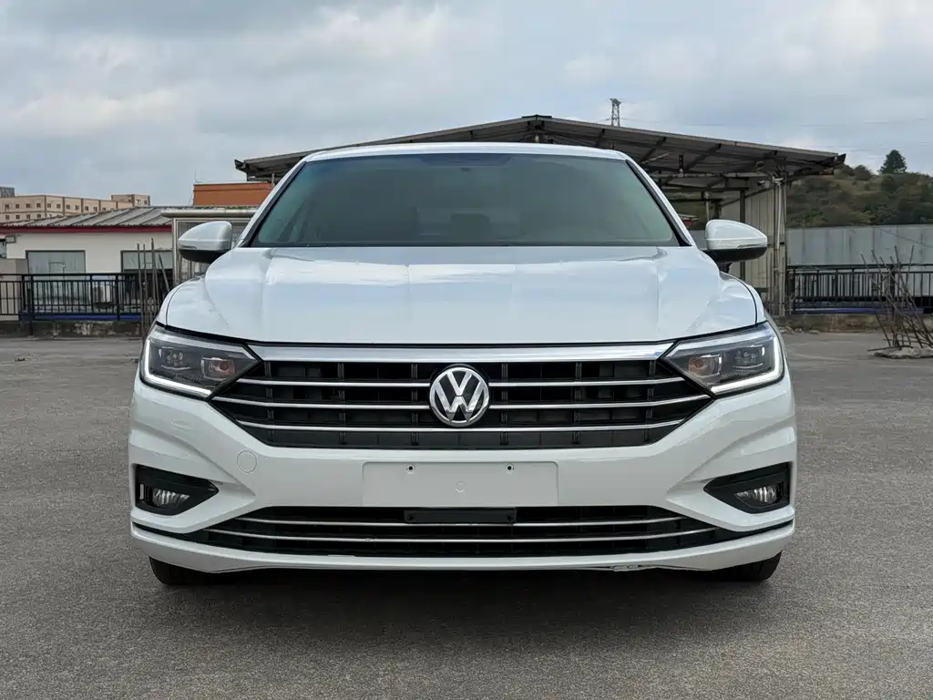 Volkswagen Sagitar — миниатюра 2