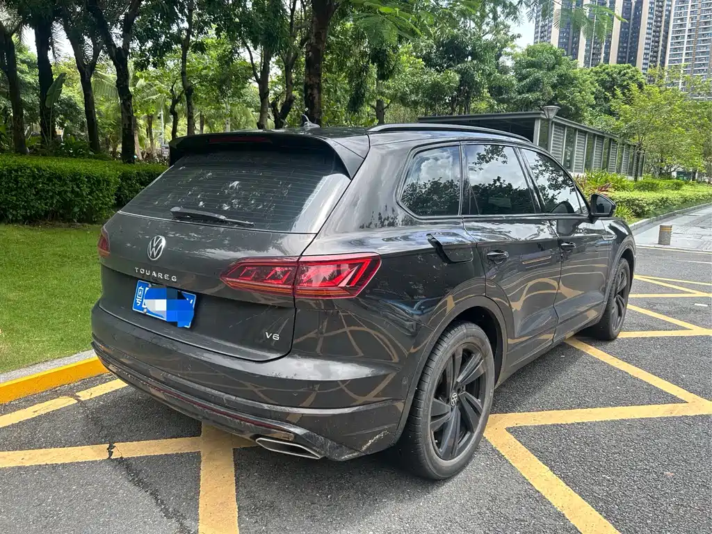 Volkswagen Touareg — миниатюра 5