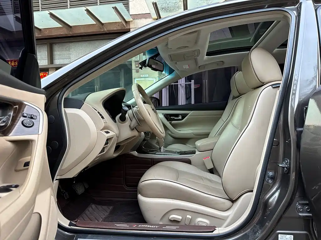 Nissan Altima 2014 2.5L XV