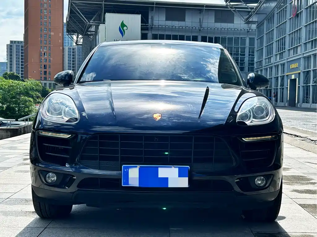 Porsche Macan — миниатюра 2