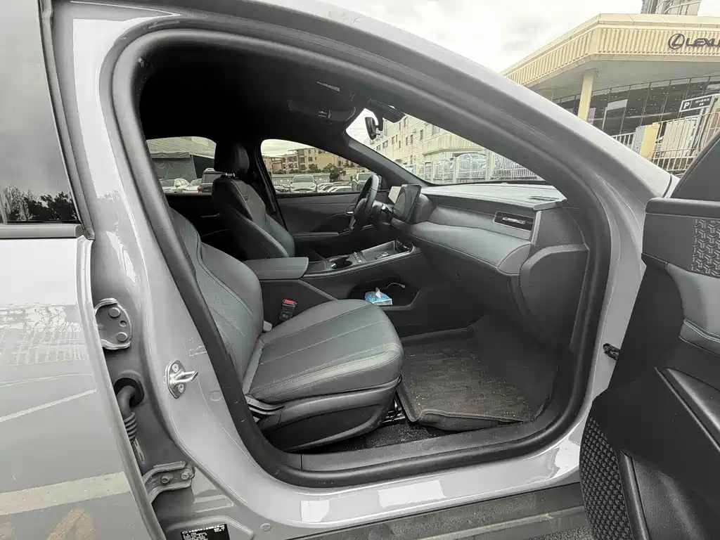 BYD Qin PLUS — миниатюра 9