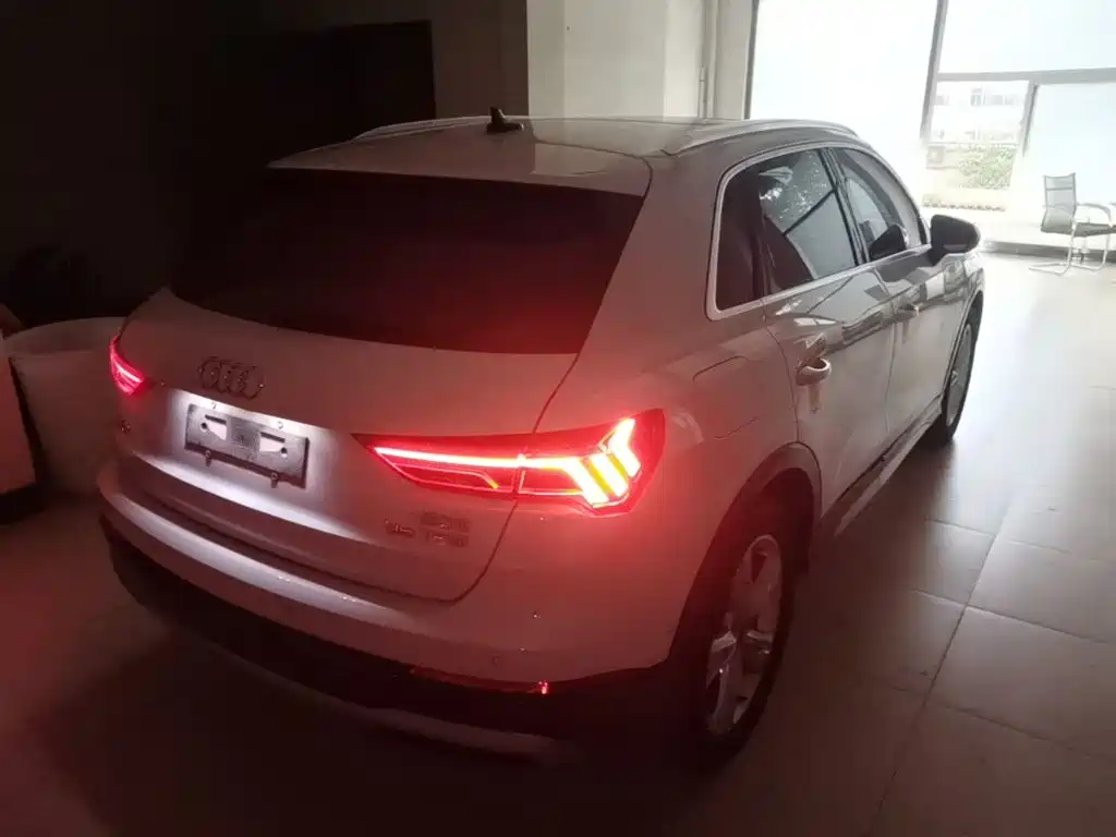 Audi Q3 — миниатюра 7