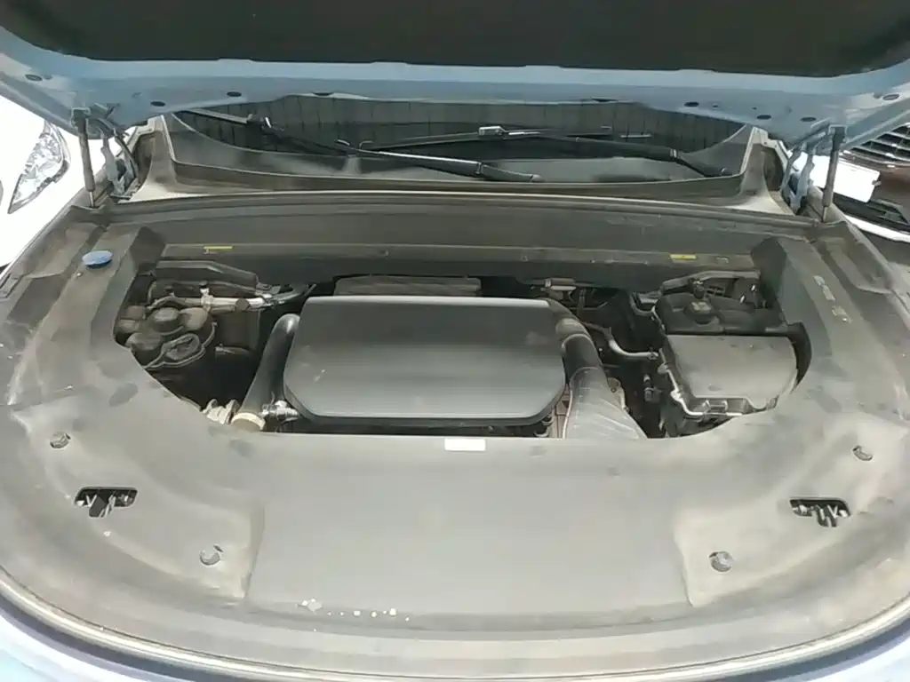 Li Auto Li L8 — миниатюра 20