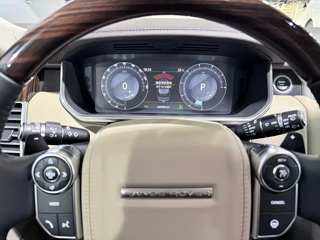 Land Rover Range Rover — миниатюра 6