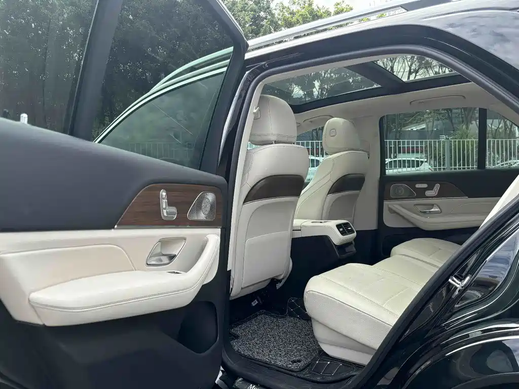Mercedes-Benz GLE New Energy — миниатюра 17