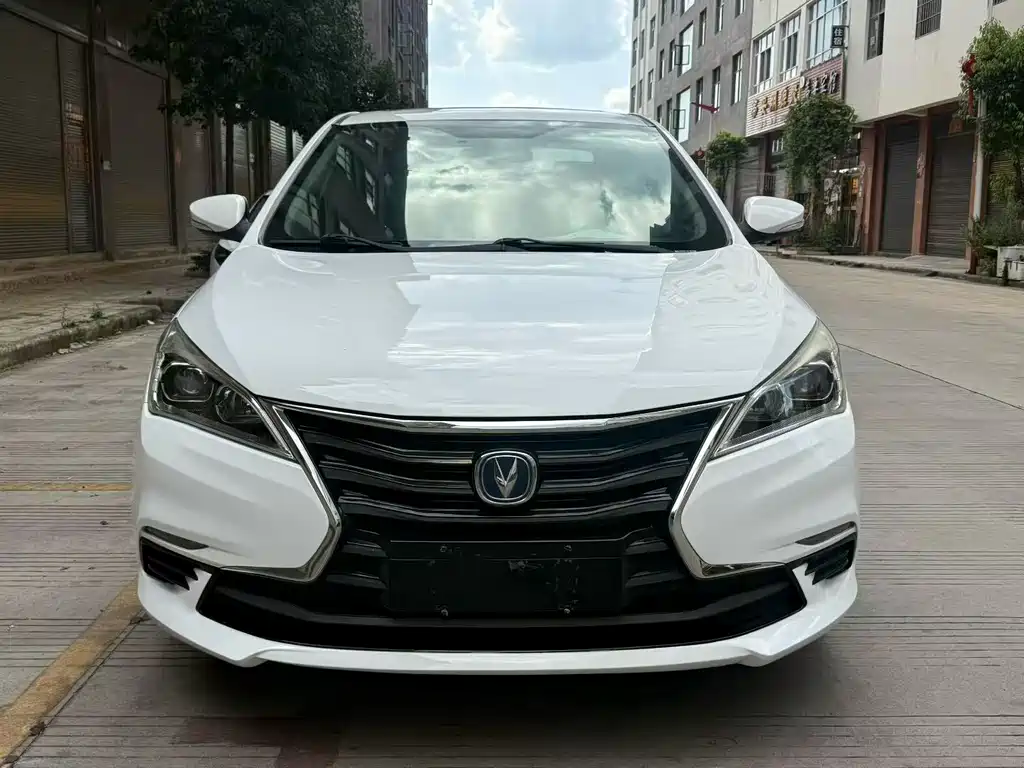 Changan Eado DT — миниатюра 2