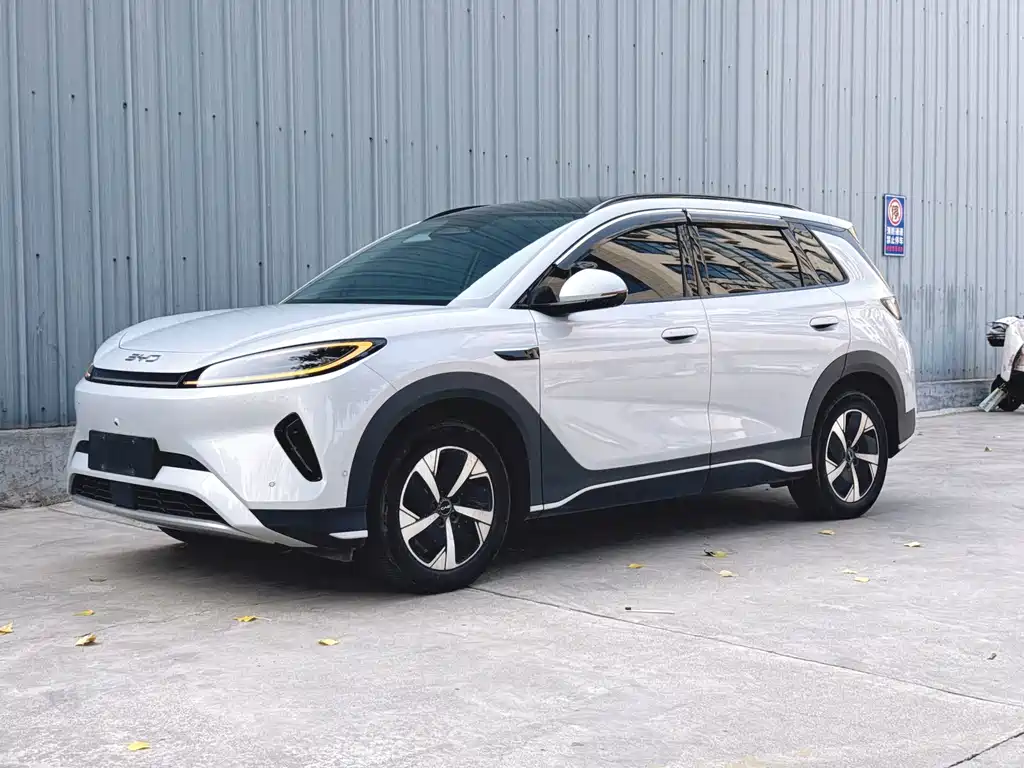 BYD Sealion 05 EV
