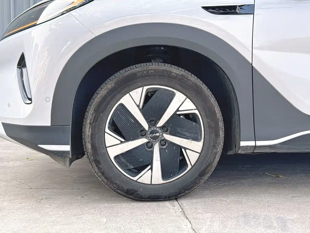 BYD Sealion 05 EV — миниатюра 3