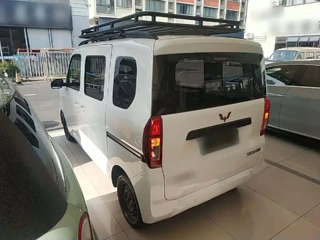 Wuling Zhiguang EV — миниатюра 5