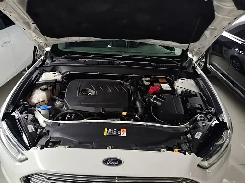 Ford Mondeo — миниатюра 20