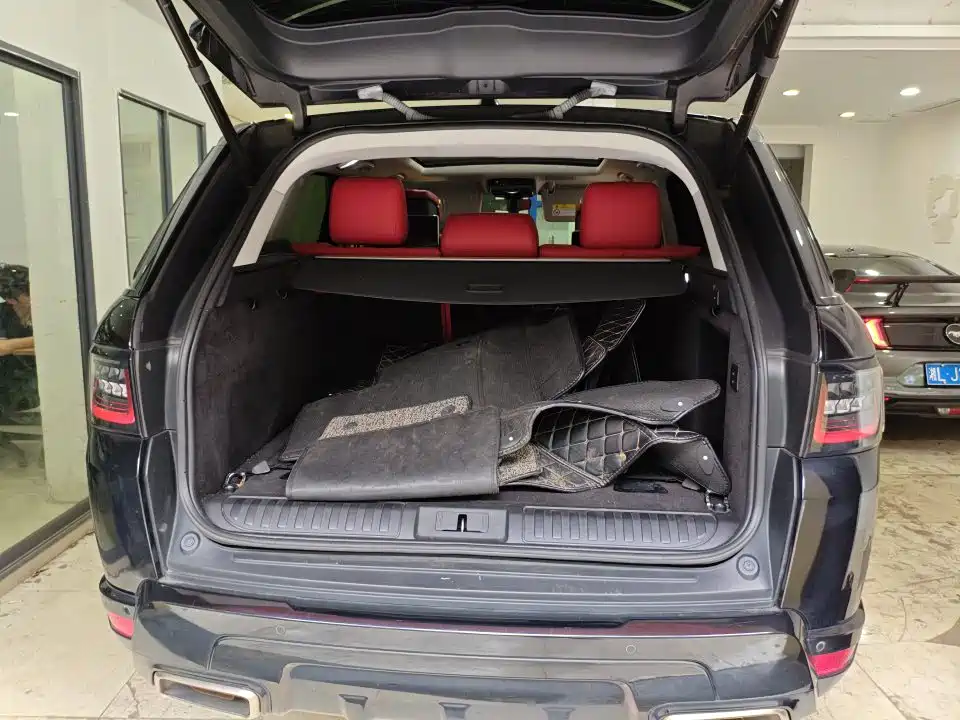 Land Rover Range Rover Sport 2020 3.0 L6 HSE DYNAMIC