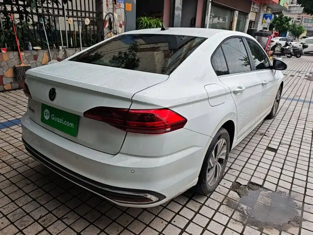 Volkswagen Bora — миниатюра 7