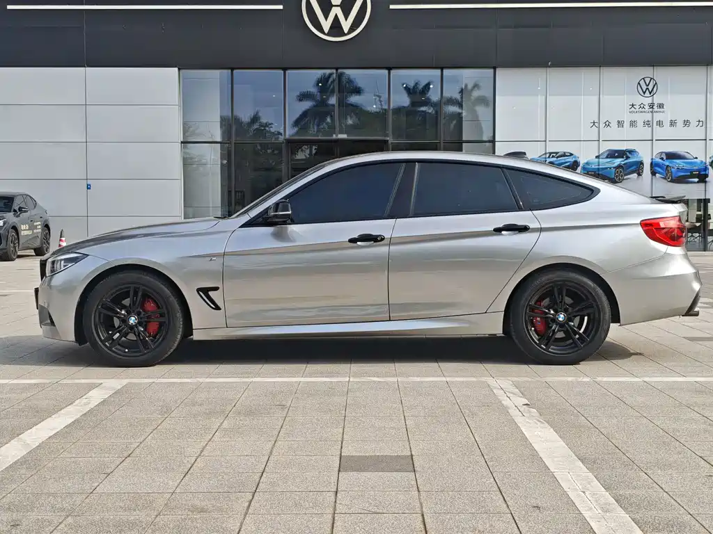BMW 3 Series GT — миниатюра 9