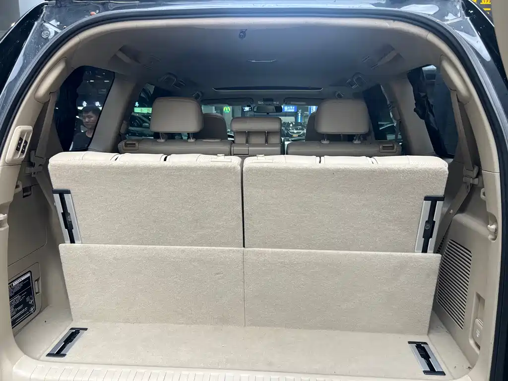Toyota Prado — миниатюра 14