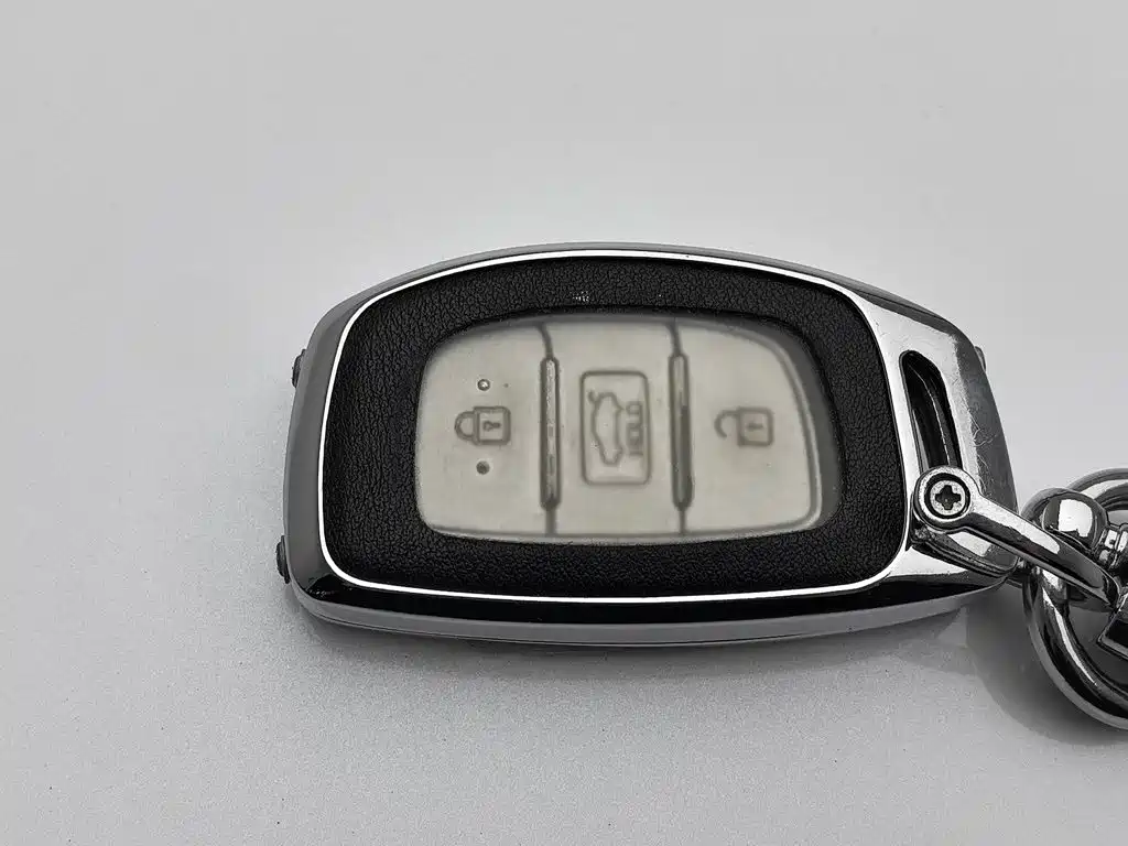 Hyundai Sonata — миниатюра 19