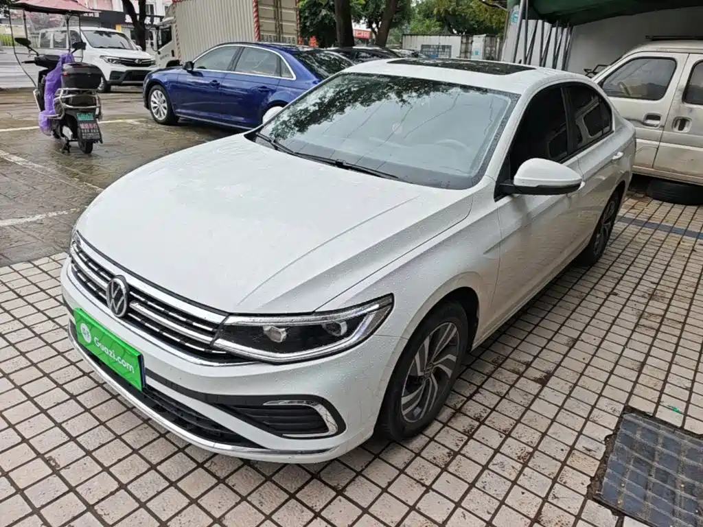 Volkswagen Bora — миниатюра 2