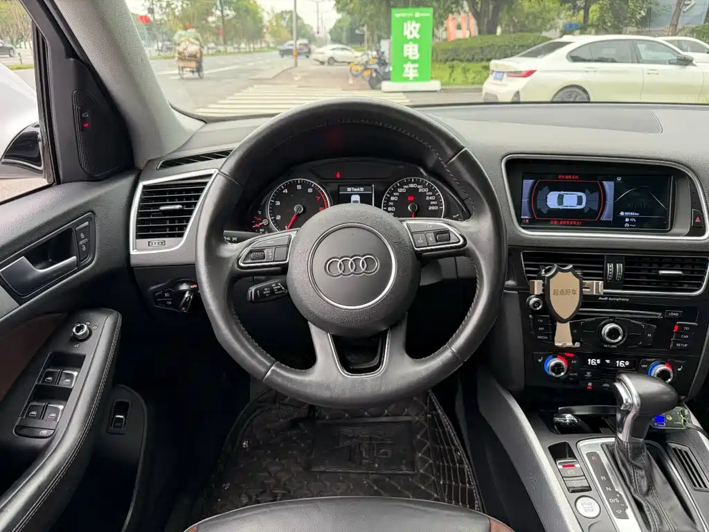 Audi Q5 — миниатюра 14