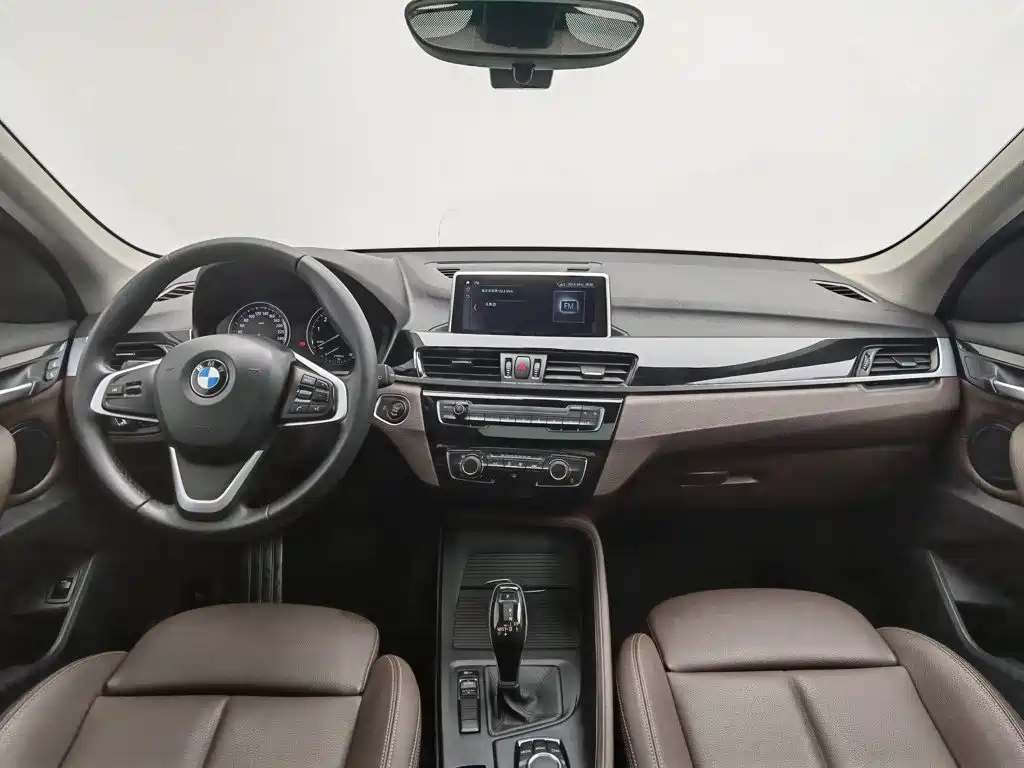 BMW X1 — миниатюра 5