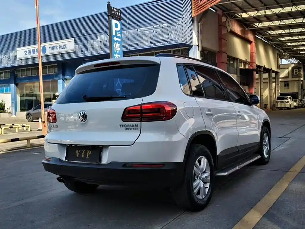 Volkswagen Tiguan — миниатюра 7