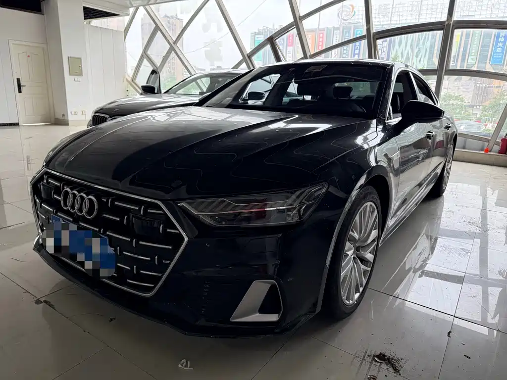 Audi A7L 2023 45 TFSI quattro S-line Black Warrior Edition