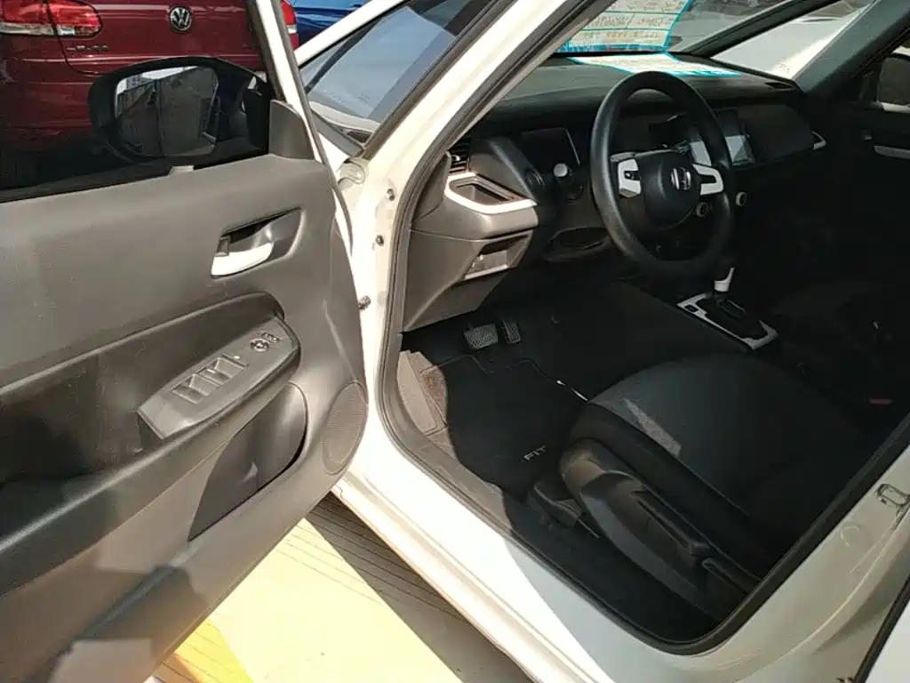 Honda Fit — миниатюра 16