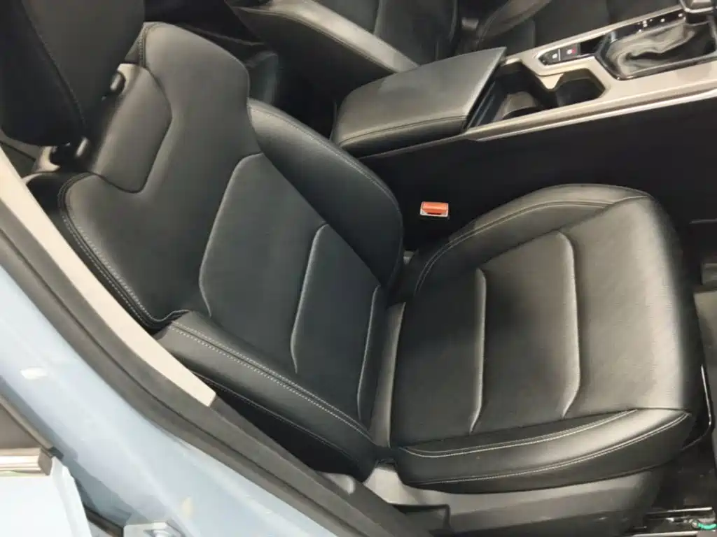 Geely Emgrand — миниатюра 25