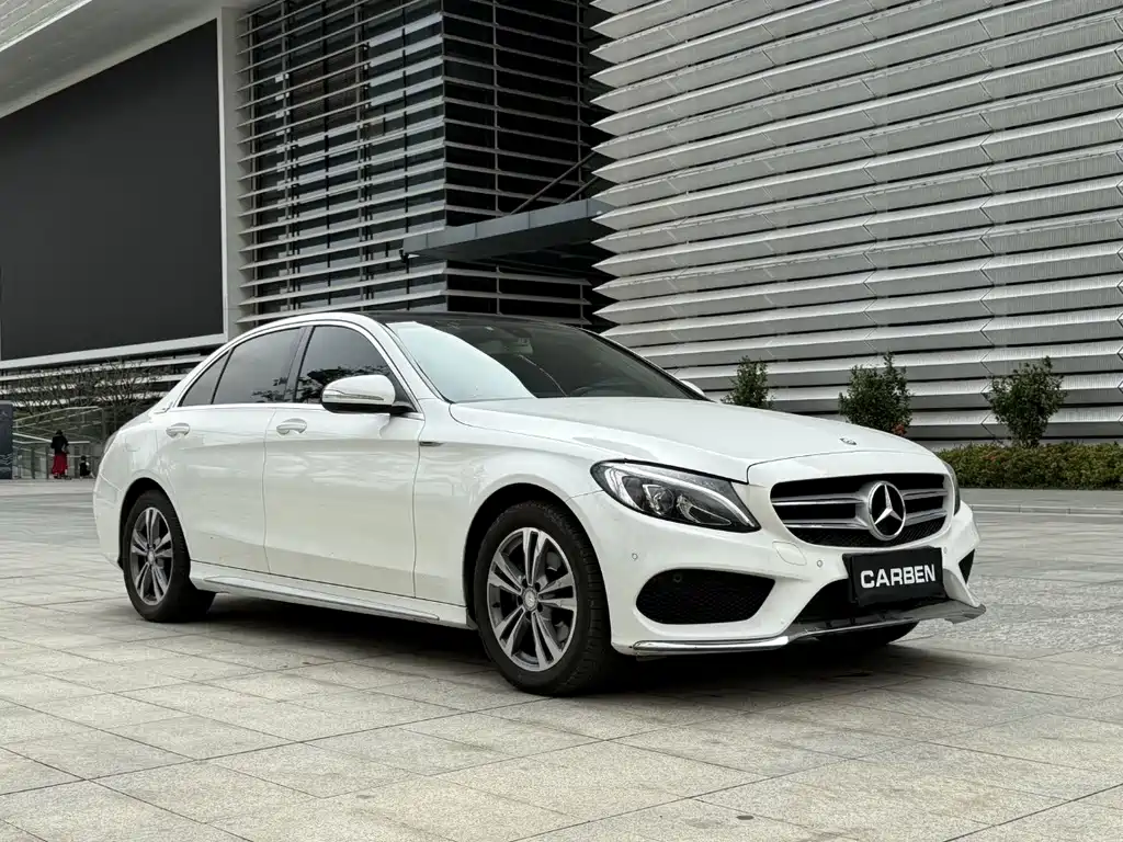 Mercedes-Benz C-Class — миниатюра 3