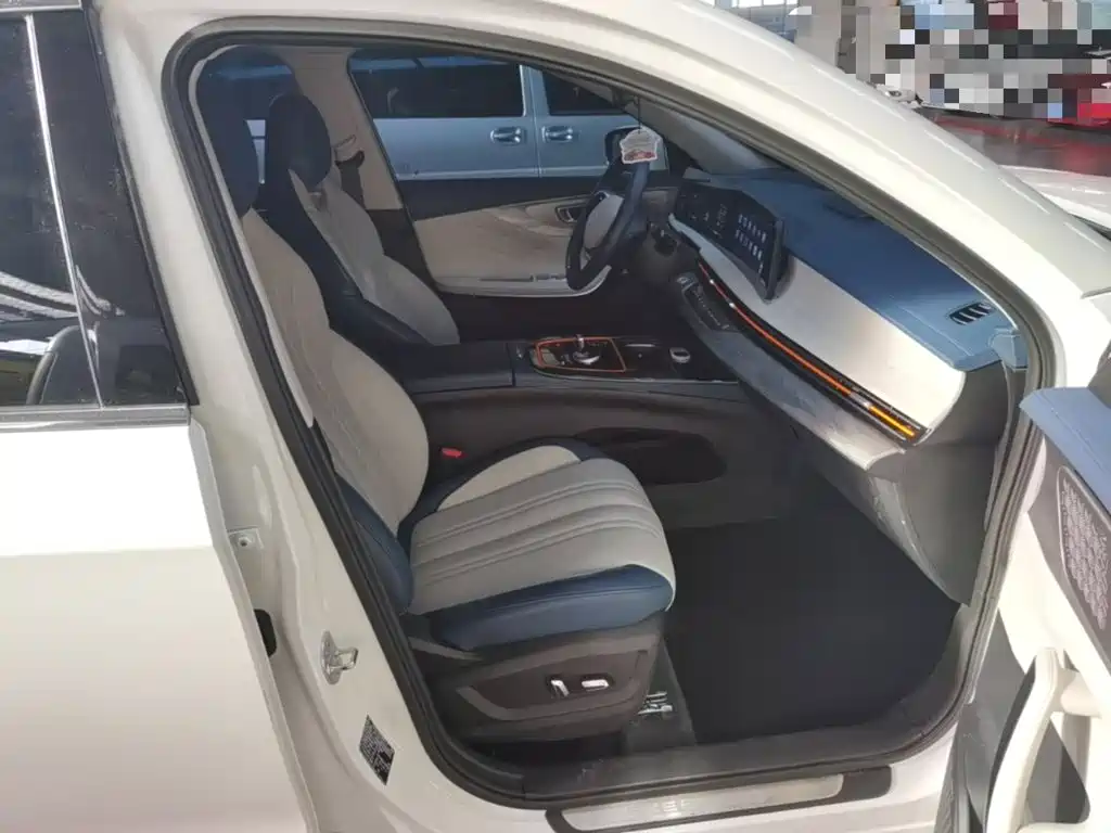 Exeed Zhaofeng C-DM — миниатюра 20