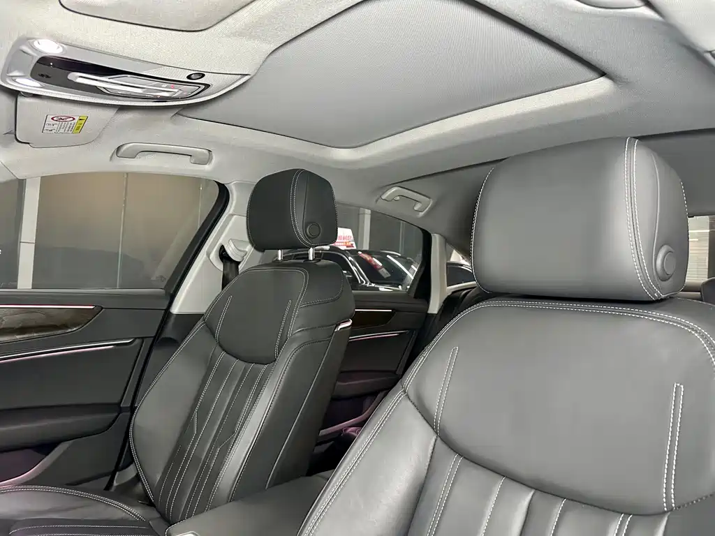 Audi A6L — миниатюра 8