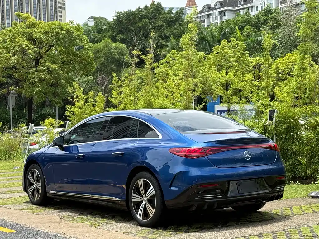 Mercedes-Benz EQE 2022 350 Luxury