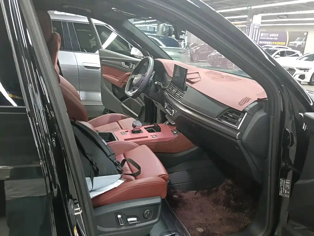 Audi Q5L — миниатюра 7