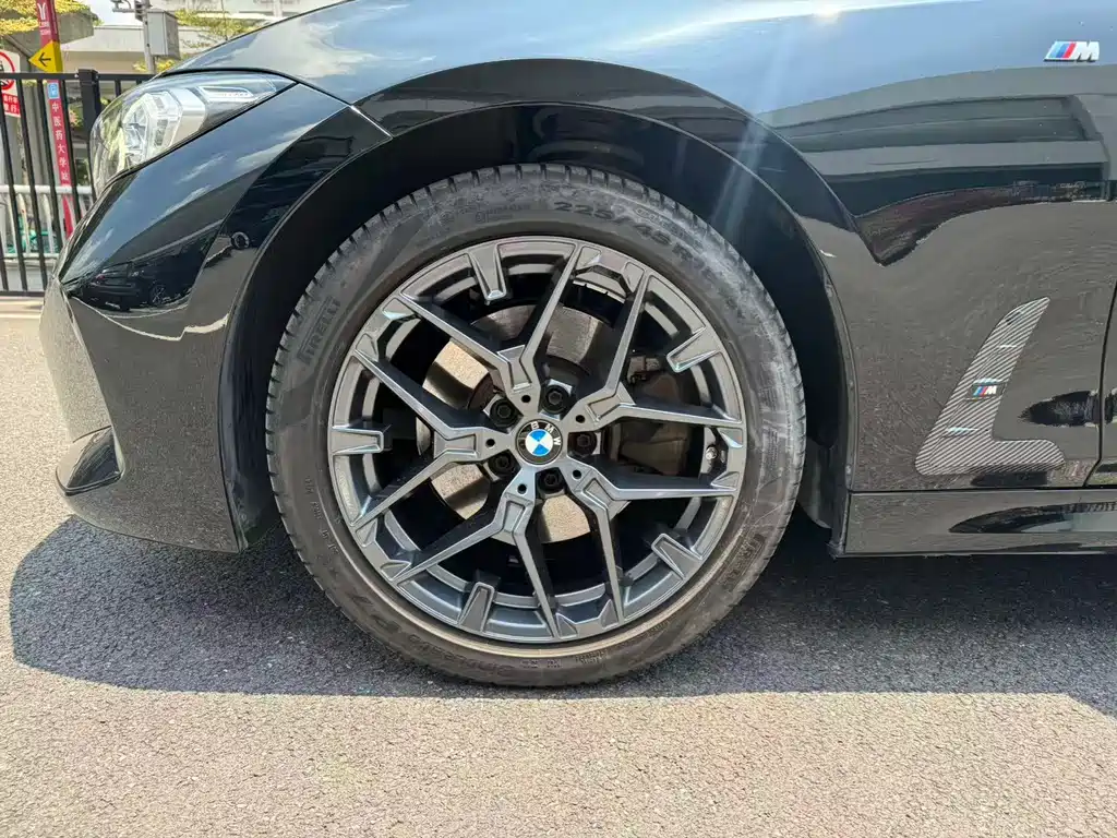 BMW 3 Series 3 2025 330Li M Sport