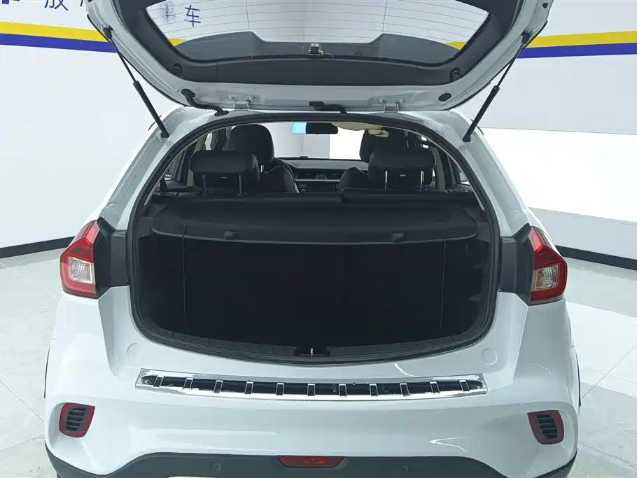 GEELY AUTOMOBILE VISION X3