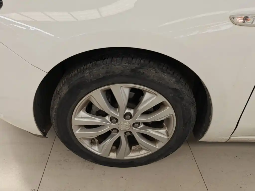 Buick Excelle — миниатюра 23
