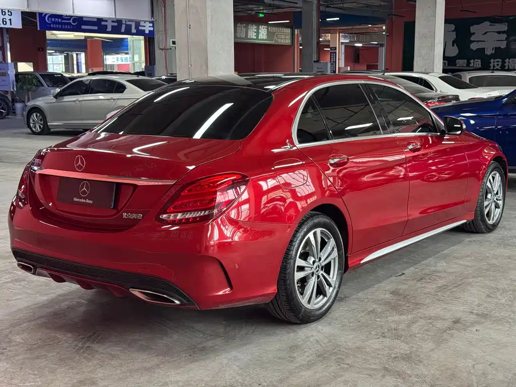 Mercedes-Benz C-Class — миниатюра 5