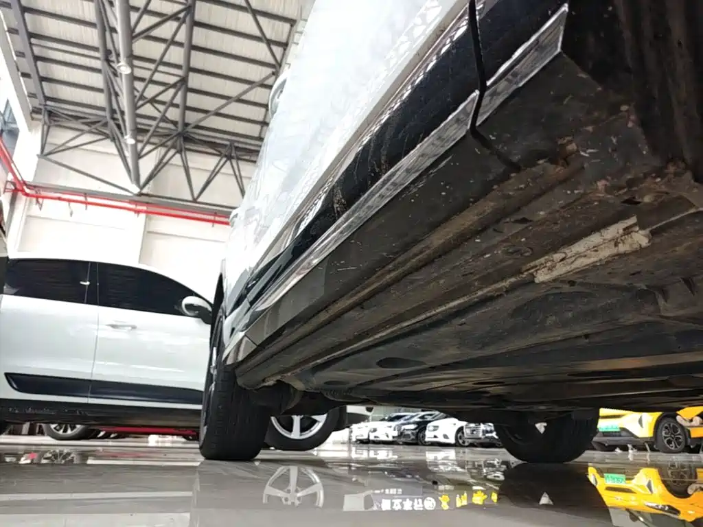 Audi Q2L — миниатюра 21