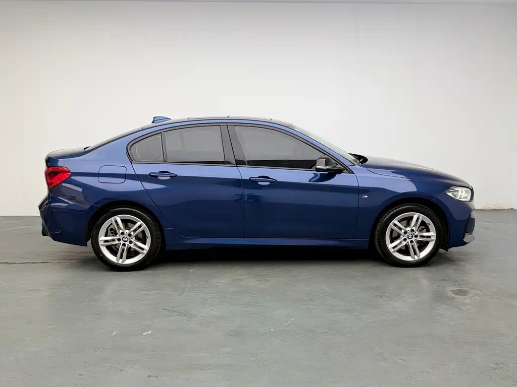 BMW 1 Series — миниатюра 17