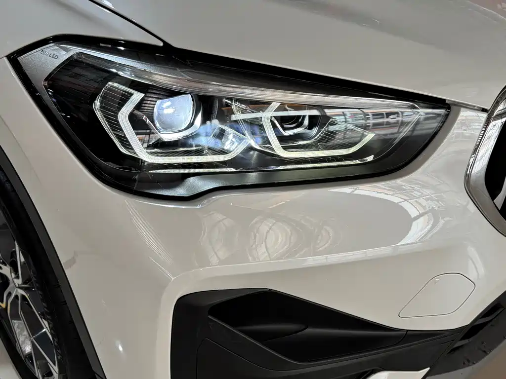 BMW X1 — миниатюра 4