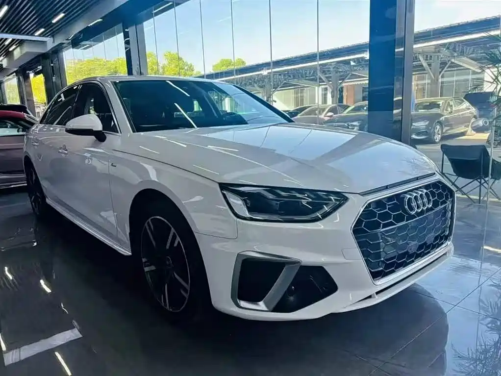 Audi A4L 2020 40 TFSI Fashion