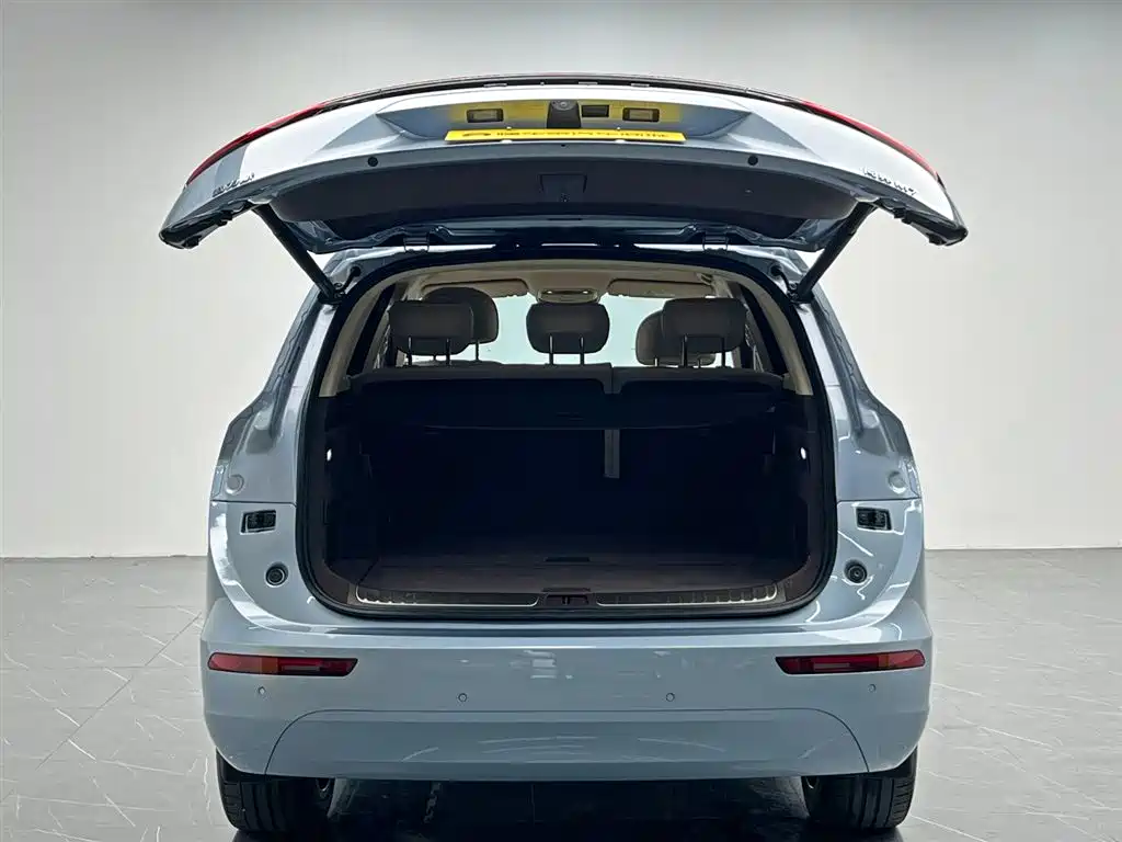 AITO ASK THE WORLD M7