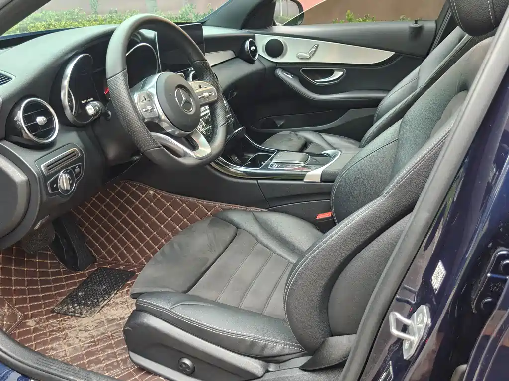 Mercedes-Benz C-Class — миниатюра 8
