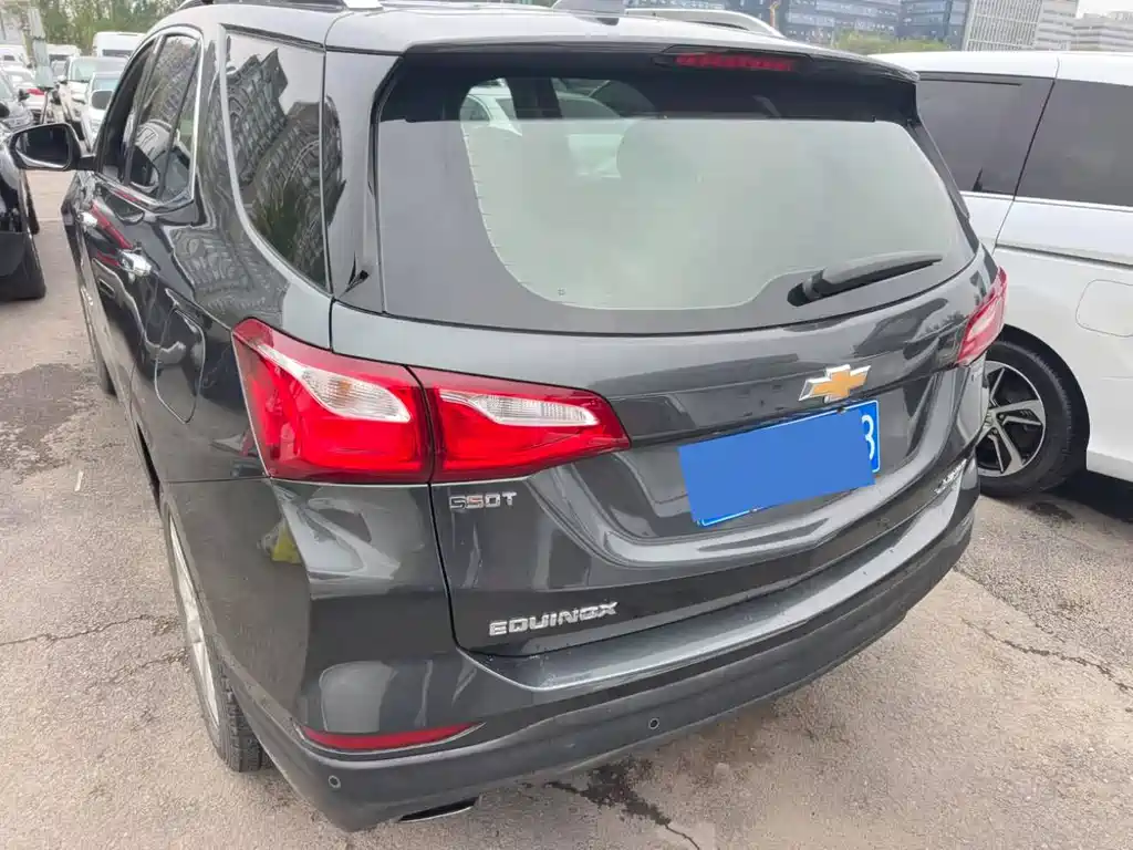 Chevrolet Equinox — миниатюра 4