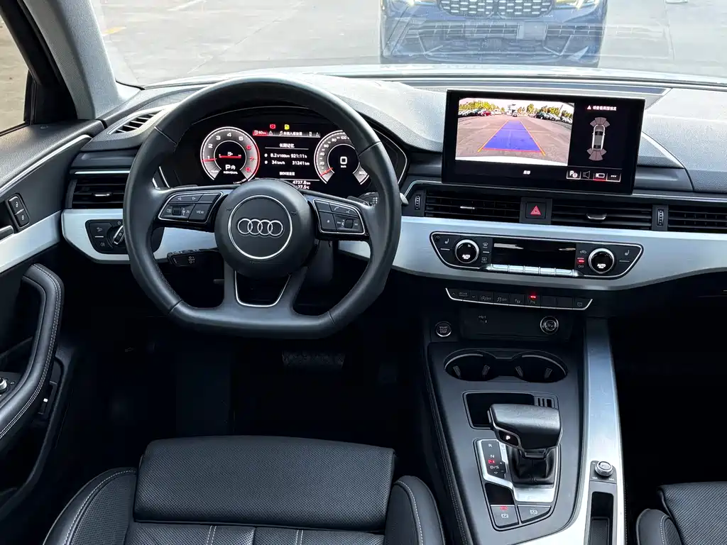 Audi A4L 2023 40 TFSI Luxury