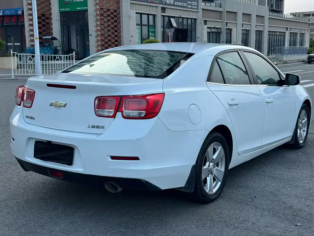 Chevrolet Malibu — миниатюра 9