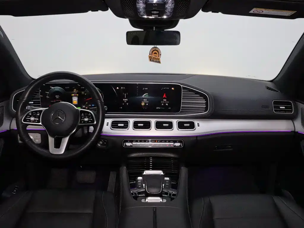 Mercedes-Benz GLE Coupe — миниатюра 17