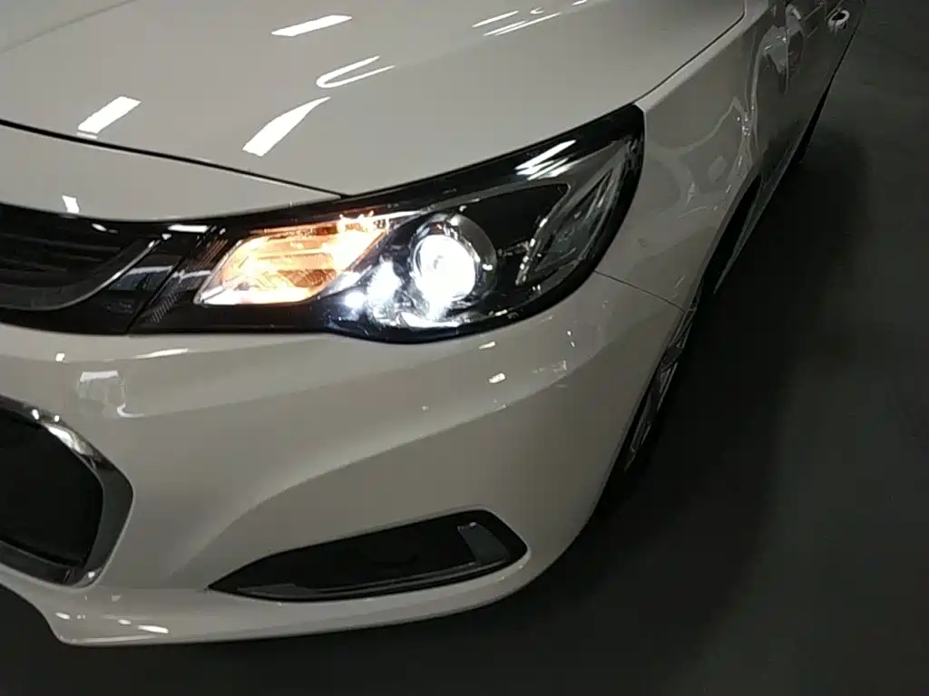 Chevrolet Malibu — миниатюра 24