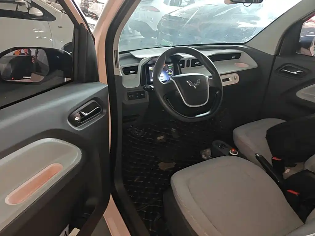 Wuling MINIEV — миниатюра 16
