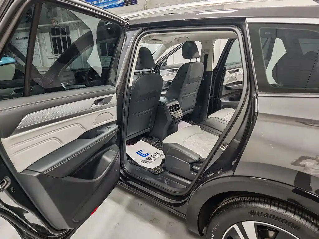 Volkswagen Tavendor — миниатюра 9