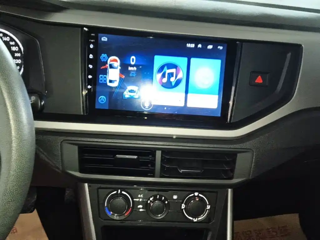 Volkswagen Polo — миниатюра 13
